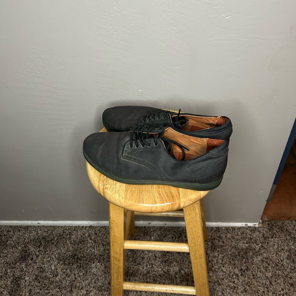 Vans dress shoes